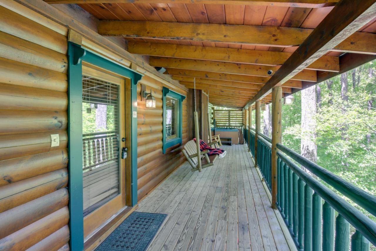 Gatlinburg Family Cabin With Private Hot Tub And Deck! Villa Esterno foto
